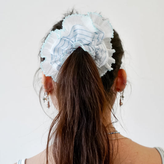 TOOTHPASTE KISSES SCRUNCHIE