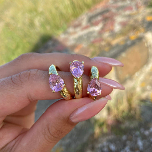 PEAR DROP GEMSTONE RING